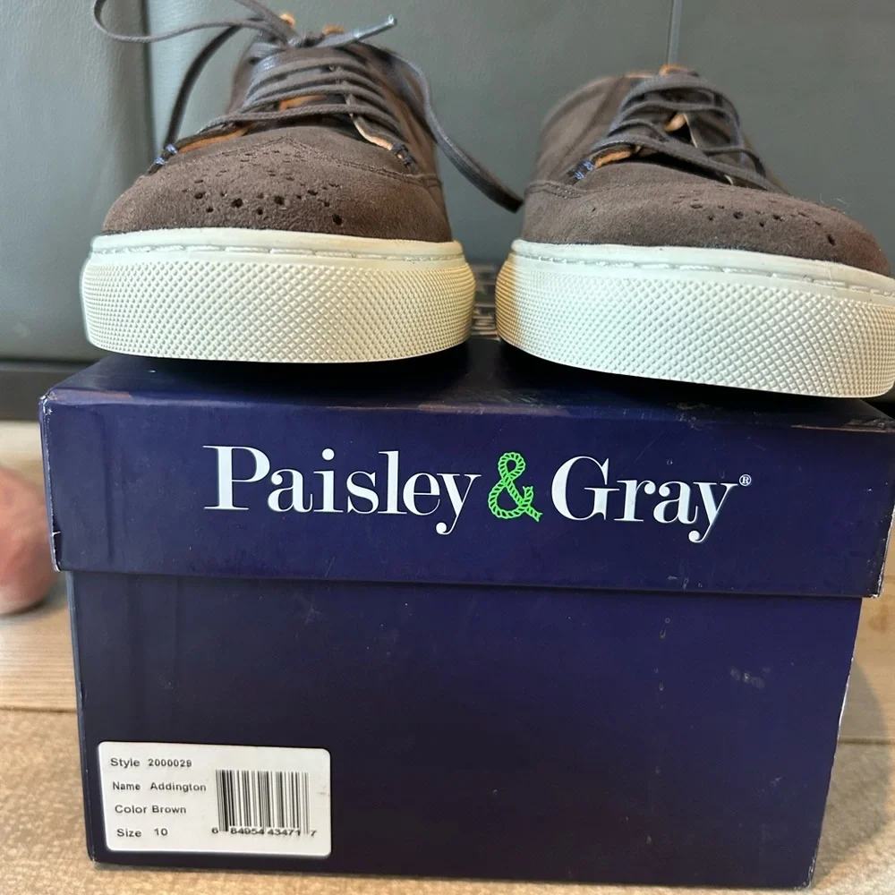 NEW IN BOX Paisley & Gray Addington Suede Wingtip men’s Sneakers size 10
